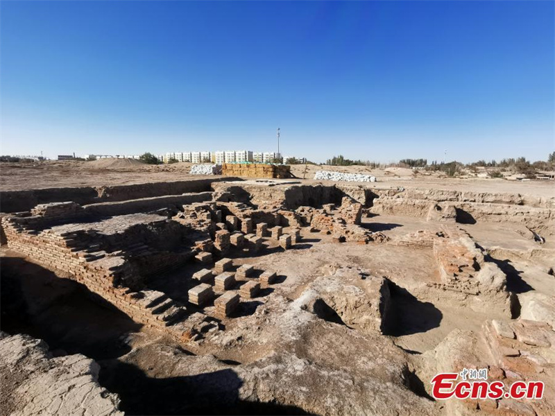 Φωτογραφία τραβηγμένη στις 7 Οκτωβρίου 2022 δείχνει τα ερείπια του Τανγκτσαοντουέν (ή λόφου της δυναστείας των Τανγκ) στην κομητεία Τζίταϊ, στον αυτόνομο νομό Χουέϊ της Τσάνγκτζι, στην αυτόνομη περιοχή των Ουιγούρων της επαρχίας Σιντζιάνγκ στην βορειοδυτική Κίνα. (Φωτογραφία: Υπηρεσία ειδήσεων της Κίνας /Αν Ταο)