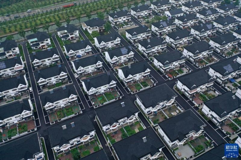 Το «Σχέδιο Χιλίων και Δέκα Χιλιάδων Χωριών» έχει δημιουργήσει δεκάδες χιλιάδες όμορφα χωριά τα τελευταία 20 χρόνια