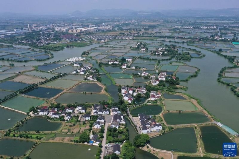 Το «Σχέδιο Χιλίων και Δέκα Χιλιάδων Χωριών» έχει δημιουργήσει δεκάδες χιλιάδες όμορφα χωριά τα τελευταία 20 χρόνια