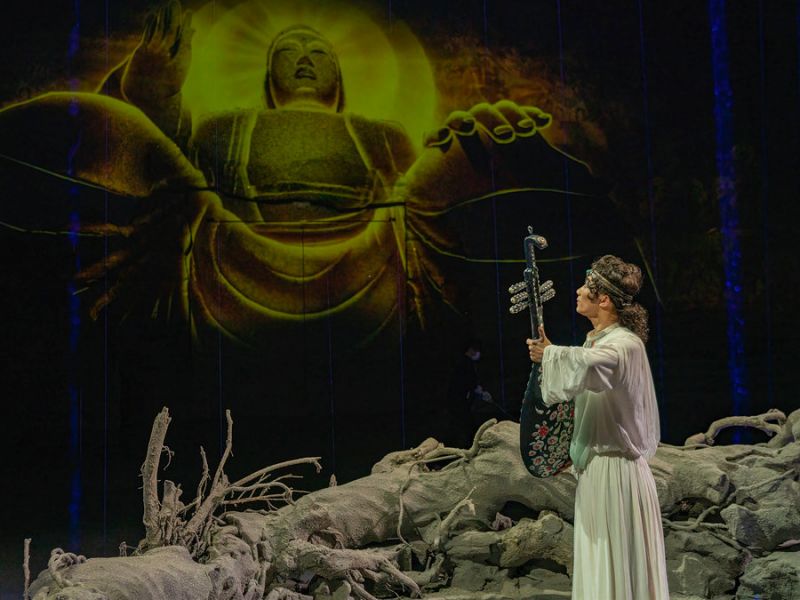 Διαδραστική παράσταση ζωντανεύει τις τοιχογραφίες των Σπηλαίων Μογκάο