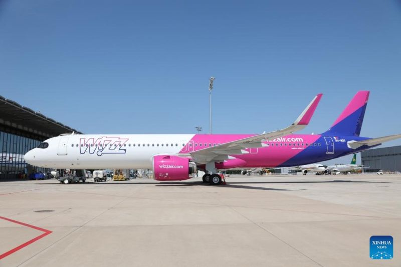 Αεροσκάφος Airbus συναρμολογημένο στην Κίνα παραδόθηκε σε ευρωπαϊκή αεροπορική εταιρεία