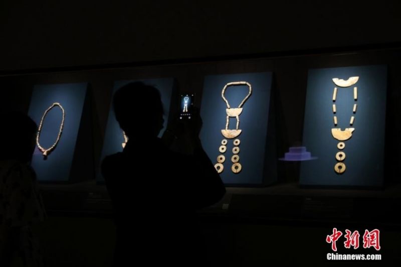 Έκθεση στη Σαγκάη αναδεικνύει τους πολιτισμούς Σονγκζέ και Λιανγκτζού