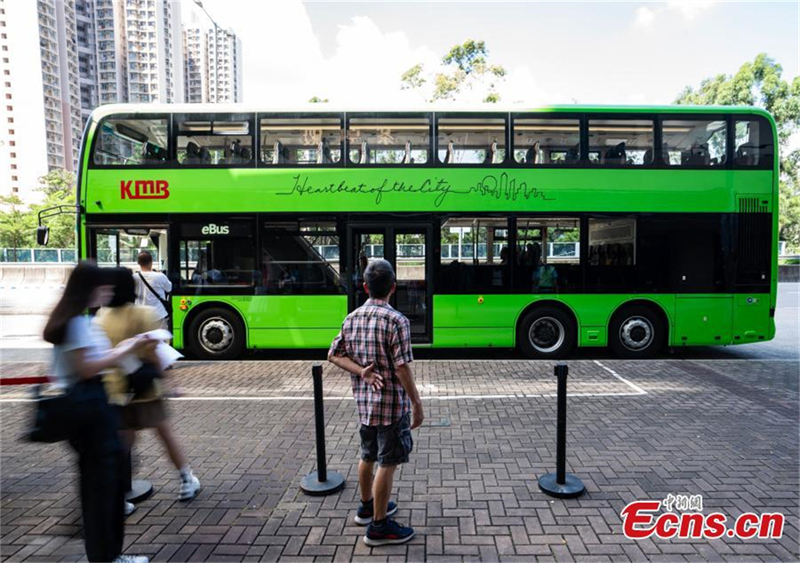 Πρώτη παρτίδα διώροφων ηλεκτρικών λεωφορείων στο Χονγκ Κονγκ