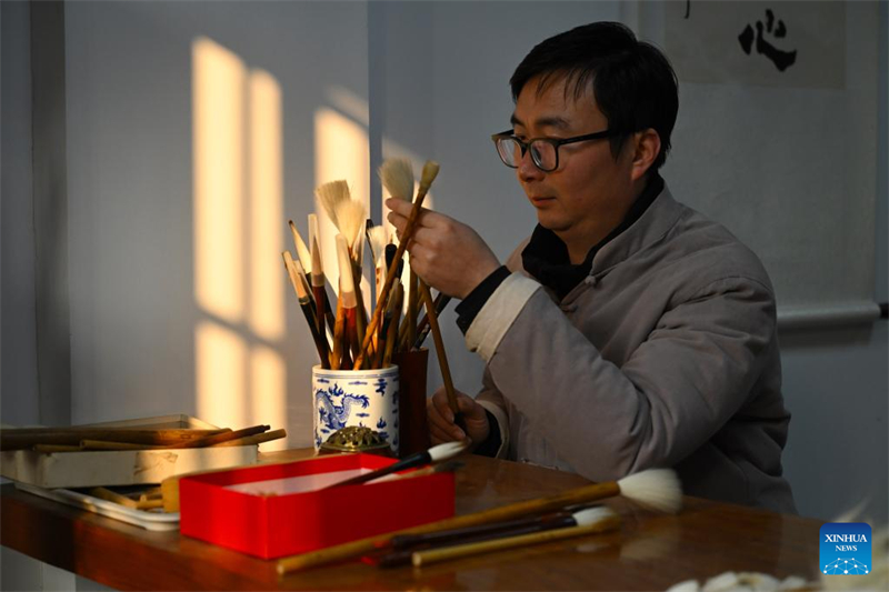 Κληρονόμος της τεχνικής κατασκευής πινέλων Σουάν