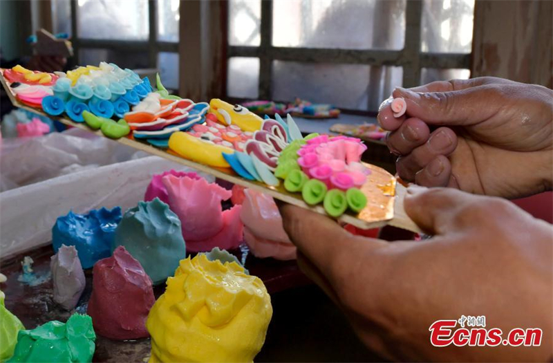 Βουτυρένια γλυπτά για το Νέο Έτος στο Θιβέτ