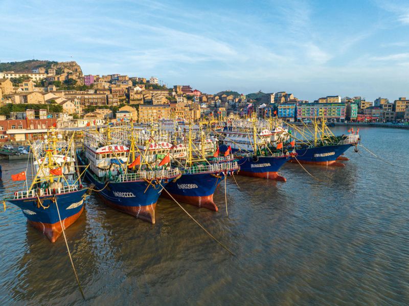 Γουενλίνγκ Τζετζιάνγκ: Γραφικό καλοκαιρινό ψαρολίμανο