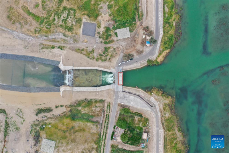 Ξεκινά η εκτροπή νερού προς τον μακρύτερο ποταμό της Κίνας στην ενδοχώρα στην επαρχία Σιντζιάνγκ