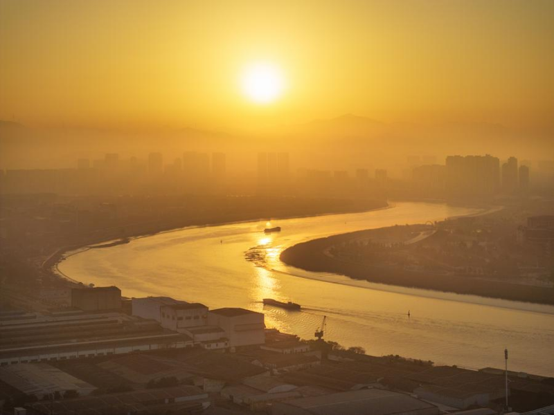 Η πρώτη ανατολή της χρονιάς σε διάφορα σημεία της Κίνας