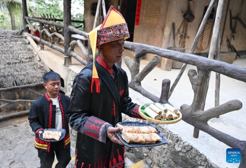 Τη φιλοξενία της εθνοτικής ομάδας των Λι απόλαυσαν οι επισκέπτες της περιοχής
