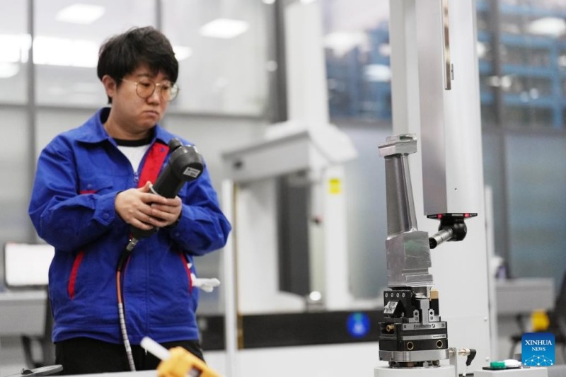 Η Χεϊλονγκτζιάνγκ εκμοντερνίζει τις παραδοσιακές βιομηχανίες με ψηφιακές τεχνολογίες