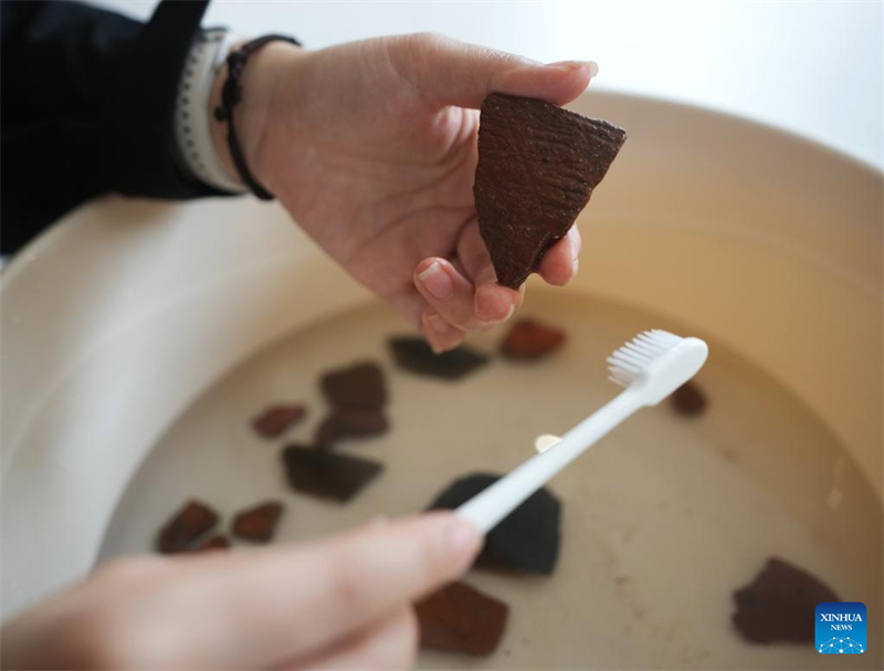 Αρχαιολόγοι διεξάγουν έρευνα για τον πολιτισμό Hongshan στη Λιαονίνγκ, ΒΑ Κίνα