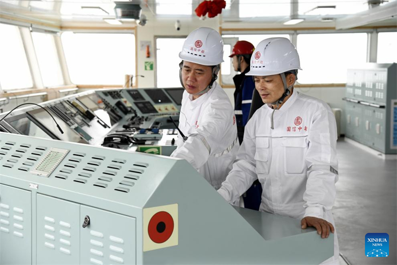 Έξυπνο πλωτό ιχθυοτροφείο βαθέων υδάτων παραδόθηκε για χρήση στο Τσινγκντάο της Κίνας