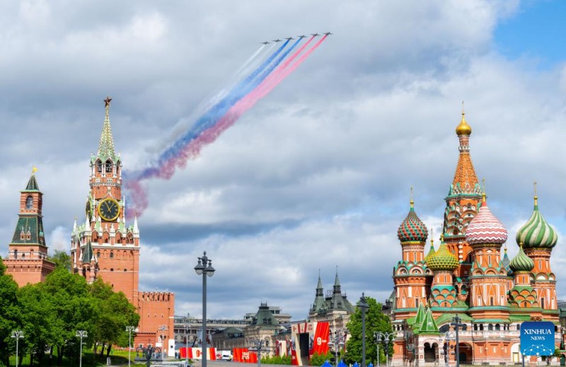 Εικόνες από την πρόβα της στρατιωτικής παρέλασης για την Ημέρα της Νίκης στη Μόσχα