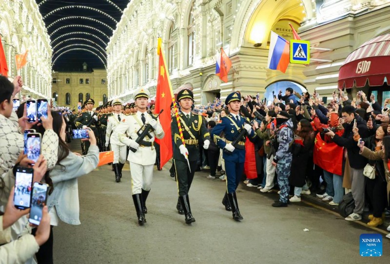 Εικόνες από την πρόβα της στρατιωτικής παρέλασης για την Ημέρα της Νίκης στη Μόσχα