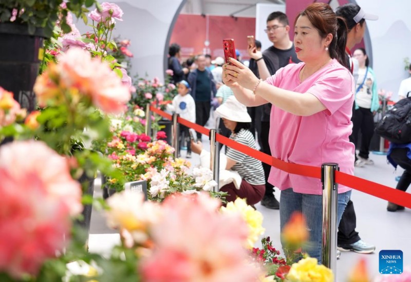 Ξεκίνησε το 9ο Διεθνές Συμποσίου για την Έρευνα και Καλλιέργεια Τριαντάφυλλου στο Πεκίνο