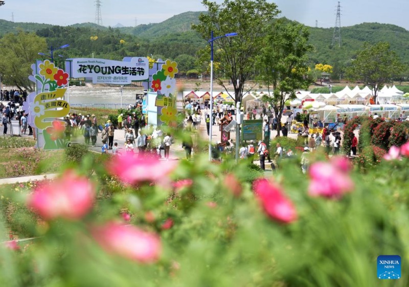 Ξεκίνησε το 9ο Διεθνές Συμποσίου για την Έρευνα και Καλλιέργεια Τριαντάφυλλου στο Πεκίνο