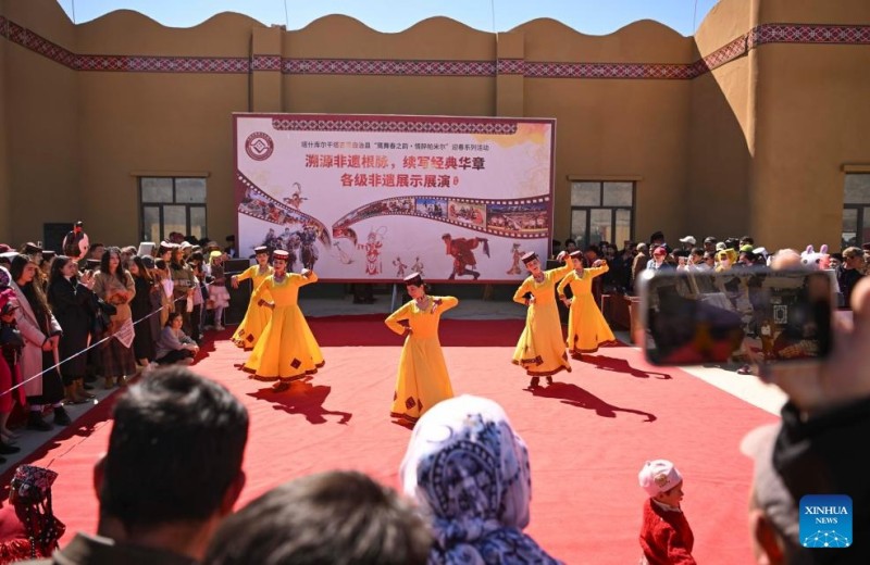 Αξιοποίηση άυλης πολιτιστικής κληρονομιάς για προώθηση τουρισμού στο Ταξκοργκάν Τατζίκ του Σιντζιάνγκ