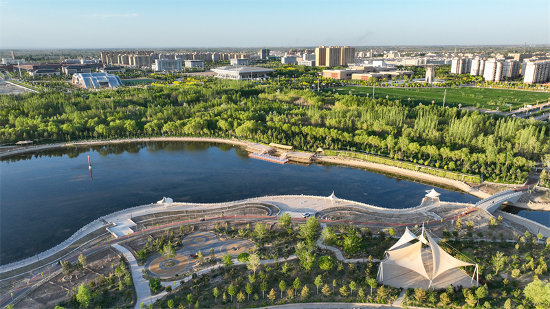 Γκανσού: Μετατρέποντας την έρημο γκόμπι σε όαση, δημιουργώντας μια νέα οικολογική εικόνα