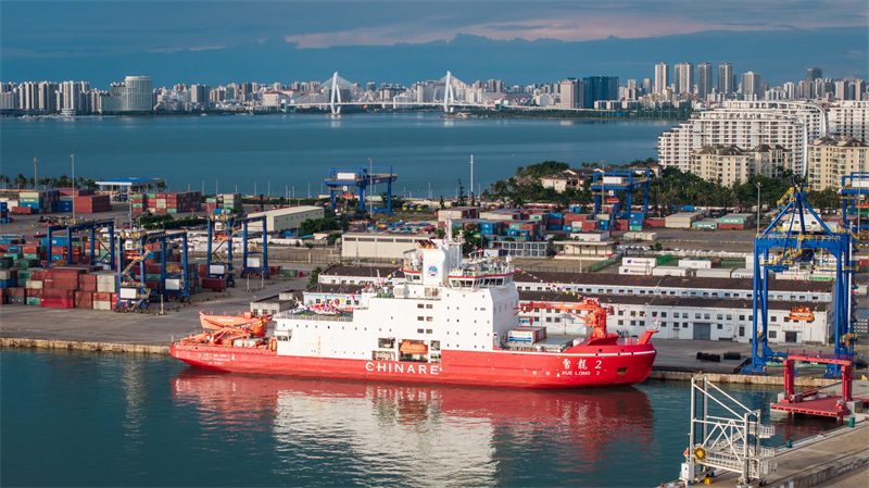 Eπαρχία Χαϊνάν: Η θριαμβευτική επιστροφή του παγοθραυστικού