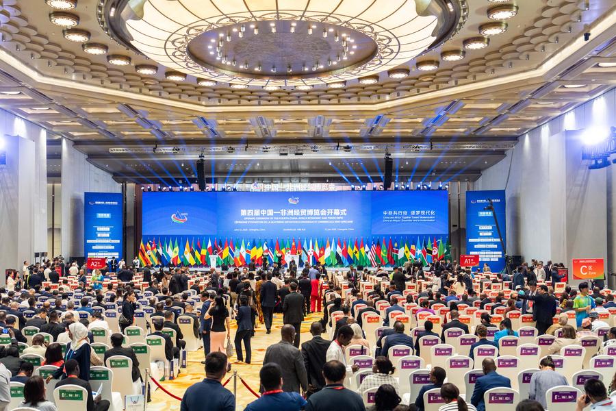 Αυτή η φωτογραφία που τραβήχτηκε στις 12 Ιουνίου του 2025 δείχνει την τελετή έναρξης της 4ης Έκθεσης Οικονομίας και Εμπορίου Κίνας-Αφρικής στην πόλη Τσανγκσά, της επαρχίας Χουνάν, στην Κεντρική Κίνα. [Φωτογραφία/Xinhua]