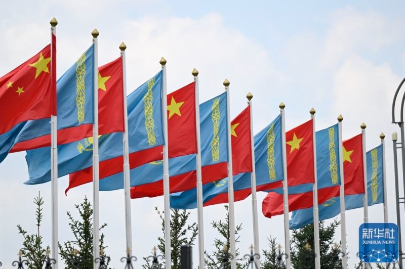 Ο Σι Τζινπίνγκ φτάνει στο Καζακστάν για τη 2η Σύνοδο Κορυφής Κίνας-Κεντρικής Ασίας