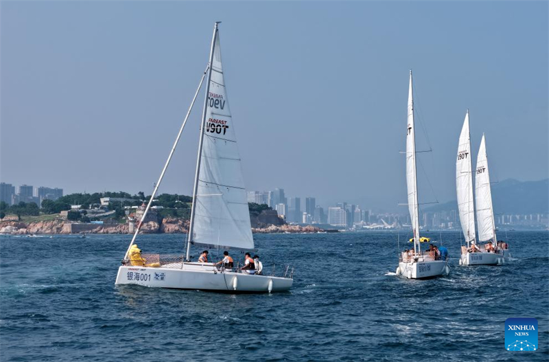 Κρουαζιερόπλοη εκδήλωση στην πόλη Τσινγκτάο για τον εορτασμό της 20ής επετείου της καθιέρωσης της Ημέρας της Θάλασσας της Κίνας