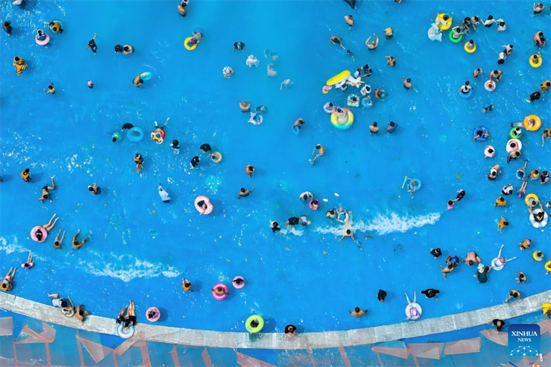 Οι καύσωνες κατά τη διάρκεια των καλοκαιρινών διακοπών δίνουν ώθηση στην οικονομία ψύξης σε ολόκληρη την Κίνα