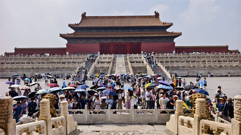 Πεκίνο: Το Μουσείο του Παλατιού υποδέχεται ένα καλοκαιρινό κύμα επισκεπτών