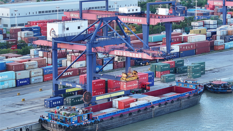 Επαρχία Τζιανγκσού: Λιμενικές εργασίες σε πλήρη εξέλιξη