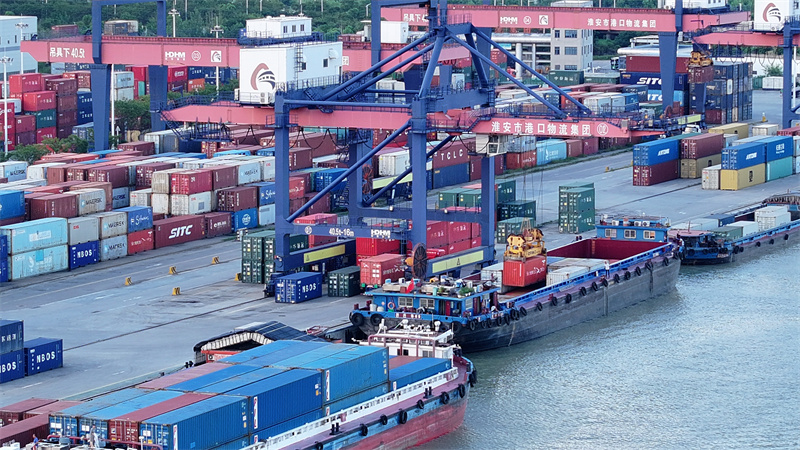 Επαρχία Τζιανγκσού: Λιμενικές εργασίες σε πλήρη εξέλιξη