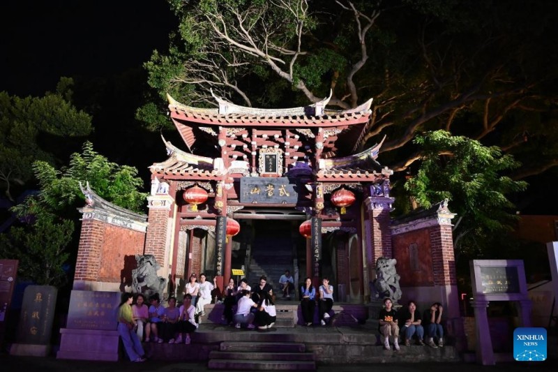 Η νυχτερινή οικονομία αναπτύχθηκε στην Τσουαντζόου, της επαρχίας Φουτζιέν της Κίνας