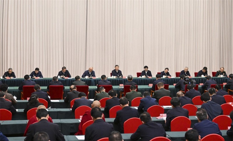 Ο Κινέζος Πρόεδρος τονίζει την οικοδόμηση του σύγχρονου σοσιαλιστικού νέου Σιζάνγκ