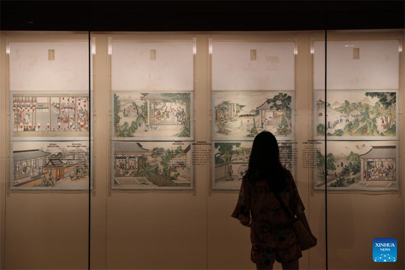 Οι πολιτιστικοί χώροι και τα μουσεία γίνονται δημοφιλείς προορισμοί για τους ανθρώπους κατά τη διάρκεια των καλοκαιρινών διακοπών