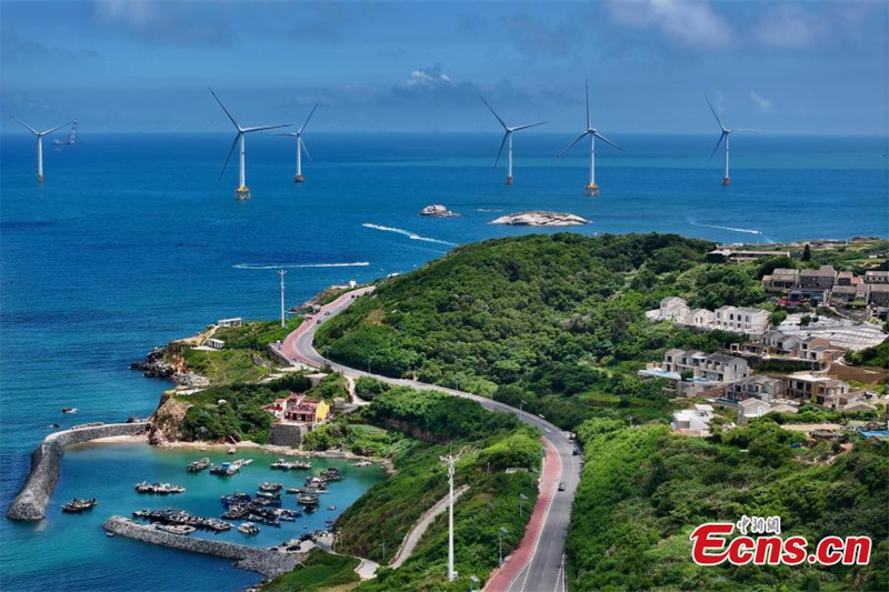 Παραθαλάσσιο τοπίο του νησιού Πινγκτάν στην επαρχία Φουτζιέν