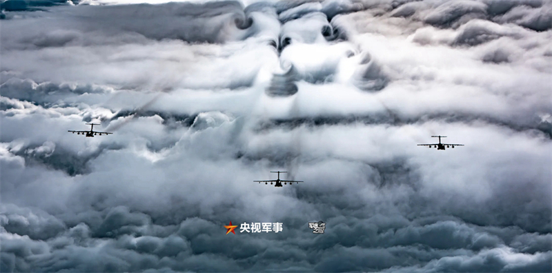 Συγκλονιστικό! Έρχεται μια νέα ταινία με εξαιρετικά κοντινές αεροφωτογραφίες μαχητικών αεροσκαφών!