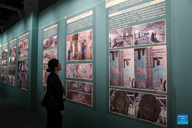 Μια ματιά στην 8η Διεθνή Πολιτιστική Έκθεση του Δρόμου του Μεταξιού (Ντουνχουάνγκ)