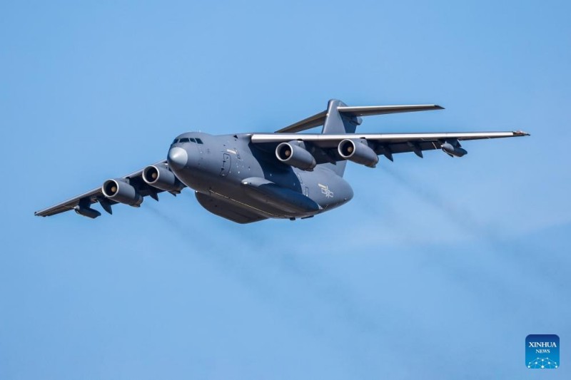 Η ανοιχτή εκδήλωση της Πολεμικής Αεροπορίας του Λαϊκού Απελευθερωτικού Στρατού της Κίνας και η αεροπορική επίδειξη Τσανγκτσούν ολοκληρώθηκαν στην Κίνα