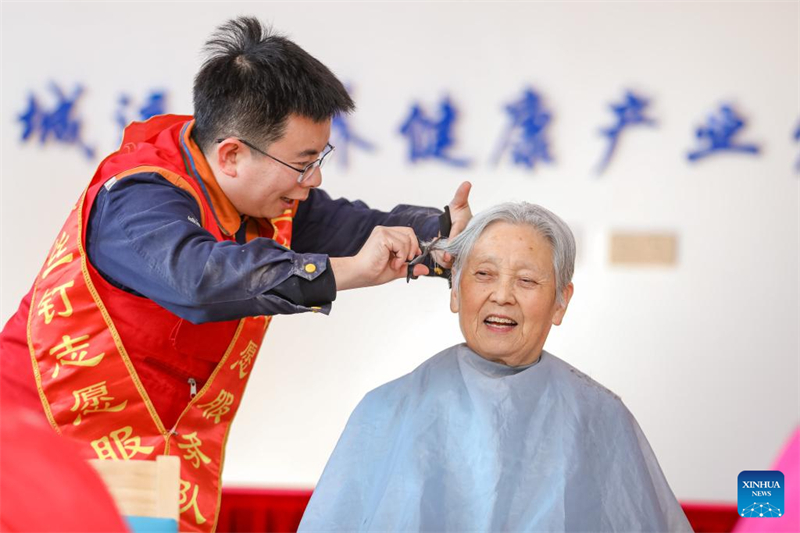 Το Φεστιβάλ Τσονγκγιάνγκ γιορτάζεται σε όλη την Κίνα