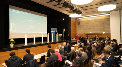 Κινέζοι και Ευρωπαίοι επιστήμονες συναντώνται στη Γερμανία για να διερευνήσουν τρόπους εμβάθυνσης της επιστημονικής και τεχνολογικής συνεργασίας