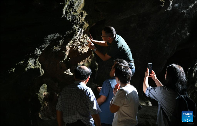 Προϊστορικός τάφος ανακαλύφθηκε στην επαρχία Χαϊνάν