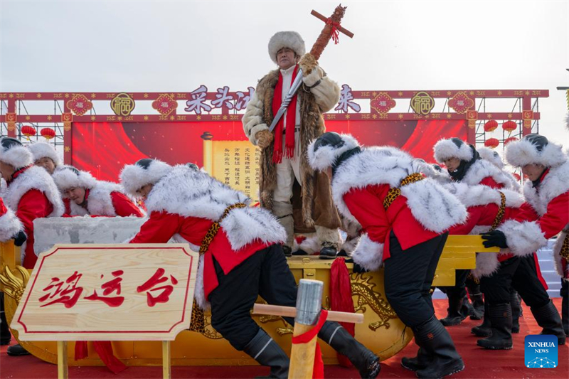 Το φεστιβάλ συλλογής πάγου ξεκινά στην πόλη Χαρμπίν