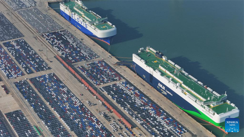 Η οικονομία της Κίνας είναι έτοιμη να επιτύχει τον ετήσιο στόχο ανάπτυξης με σταθερή δυναμική το Νοέμβριο