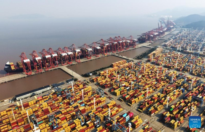 Το λιμάνι  Νινγκμπό-Τζουσάν βλέπει τη διακίνηση φορτίου να ξεπερνά τα 1,4 δισεκατομμύρια τόνους το 2025