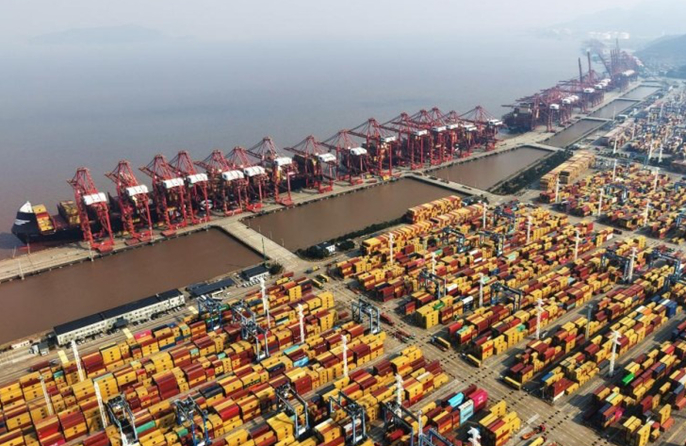 Το λιμάνι  Νινγκμπό-Τζουσάν βλέπει τη διακίνηση φορτίου να ξεπερνά τα 1,4 δισεκατομμύρια τόνους το 2025