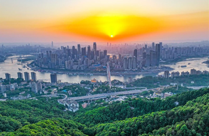 Η συνολική οικονομική παραγωγή της επαρχίας Σιτσουάν και του Δήμου Τσονγτσίνγκ ξεπερνά τα 10 τρισεκατομμύρια γιουάν