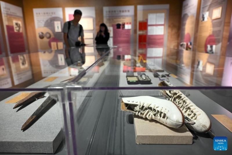 Έκθεση στο Πεκίνο φέρνει στο προσκήνιο τις ανταλλαγές μεταξύ των λαών της Κίνας και των ΗΠΑ
