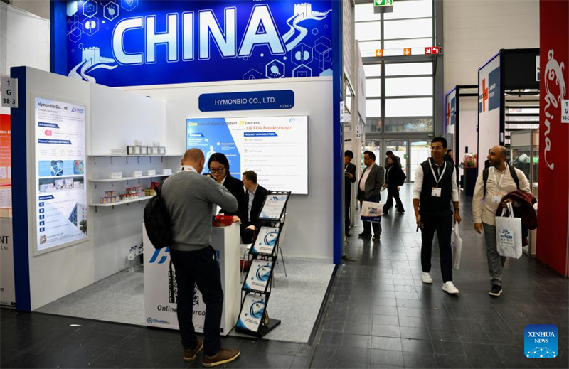 Πάνω από 1300 κινεζικές εταιρείες συμμετέχουν στην έκθεση Medica 2025 στη Γερμανία